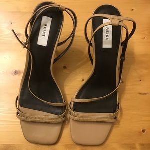 Reiss Bali Leather Strappy Sandals in Biscuit Nude Size 40